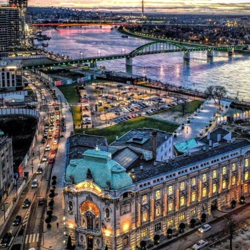 0417d46c70cb8f5c91d717df43c6b02d