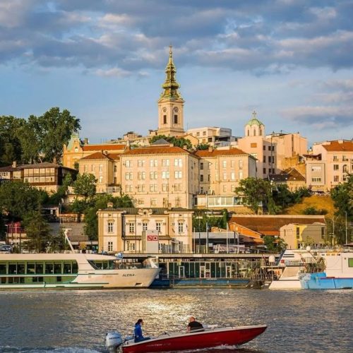 51b2ce547620c3e08aea9d877e4c9af5