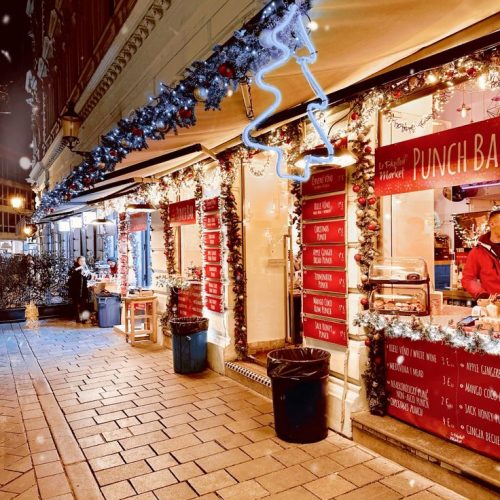 f9abcb75f8024c657cb13137922817ae