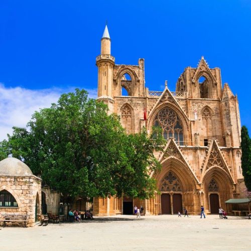 landmarks-cyprus-lala-mustafa-pasha-mosque-st-nicholas-cathedral-ancient-famagusta-town (1)